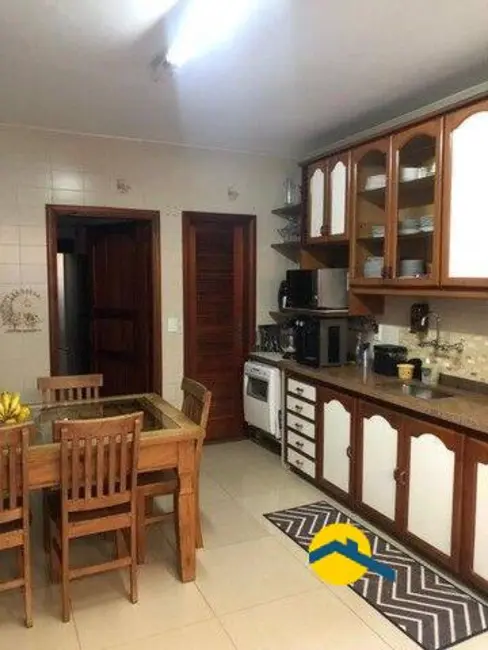 Foto 9 de Casa com 4 quartos à venda, 205m2 em Itaipu, Niteroi - RJ