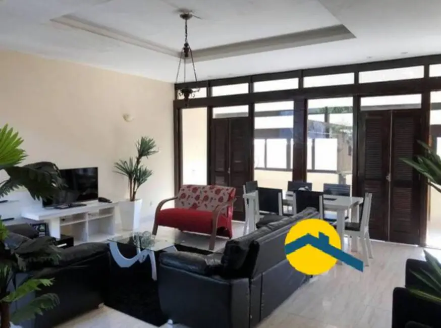 Foto 2 de Casa com 4 quartos à venda, 300m2 em Camboinhas, Niteroi - RJ