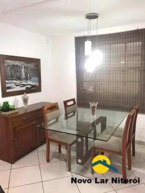 Foto 1 de Casa com 2 quartos à venda, 80m2 em Sapê, Niteroi - RJ