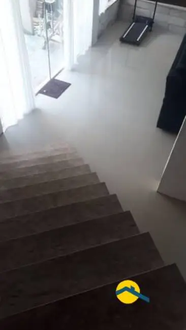 Foto 9 de Casa com 3 quartos à venda, 350m2 em Piratininga, Niteroi - RJ