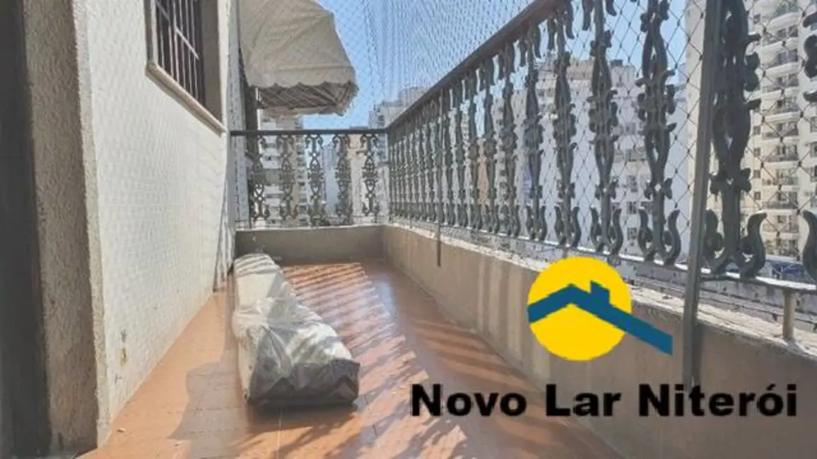 Foto 2 de Apartamento com 2 quartos à venda, 90m2 em Icaraí, Niteroi - RJ