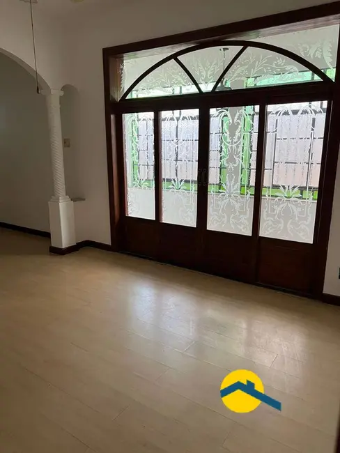 Foto 3 de Casa com 3 quartos à venda, 240m2 em Centro, Niteroi - RJ