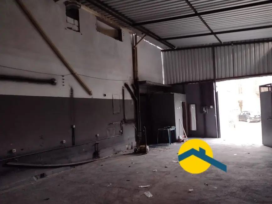 Armazém / Galpão para alugar, 72m2 em Badu, Niteroi - RJ - imagem 8 Foto 8 de Armazém / Galpão para alugar, 72m2 em Badu, Niteroi - RJ