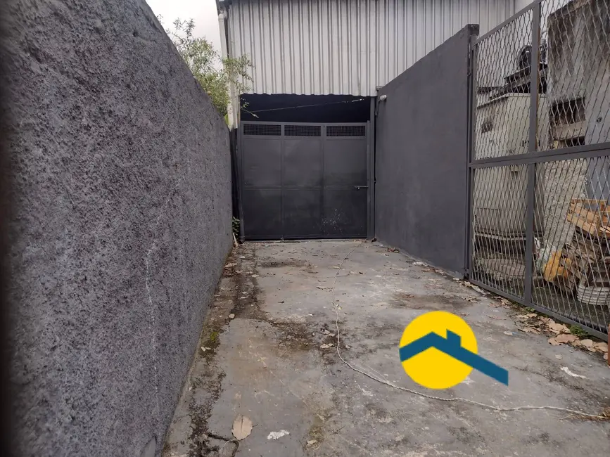 Armazém / Galpão para alugar, 72m2 em Badu, Niteroi - RJ - imagem 3 Foto 3 de Armazém / Galpão para alugar, 72m2 em Badu, Niteroi - RJ