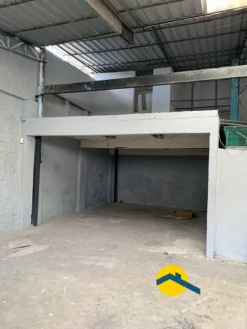 Armazém / Galpão à venda, 300m2 em Fonseca, Niteroi - RJ - imagem 5 Foto 5 de Armazém / Galpão à venda, 300m2 em Fonseca, Niteroi - RJ