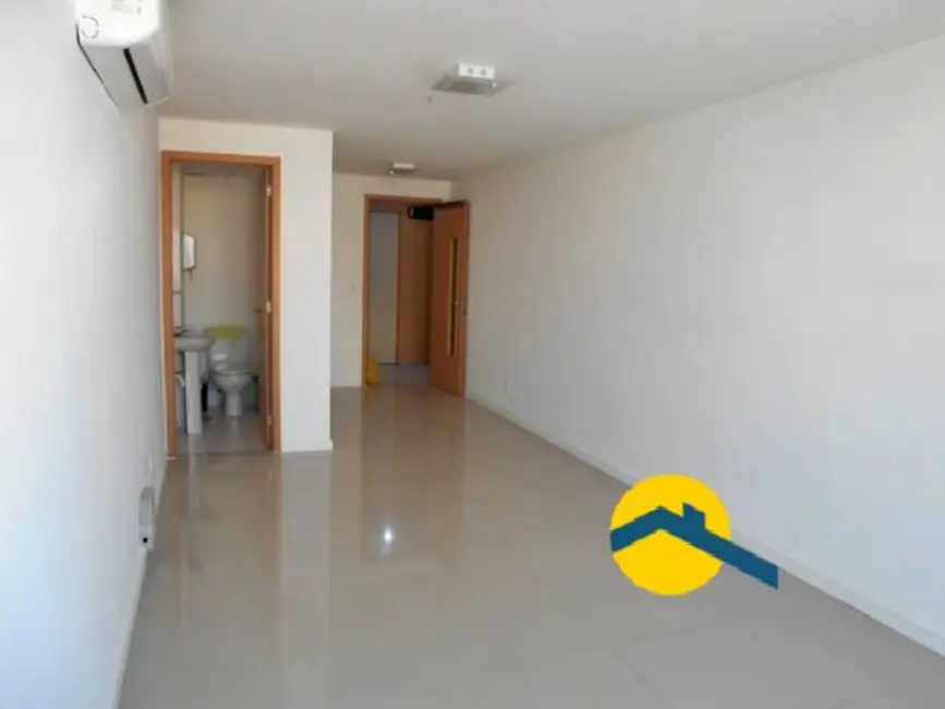 Foto 8 de Sala Comercial à venda, 28m2 em Santa Rosa, Niteroi - RJ