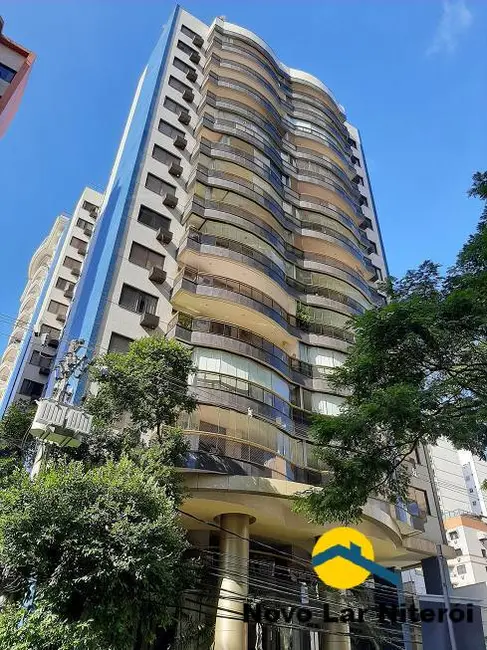 Foto 1 de Apartamento com 4 quartos à venda, 160m2 em Icaraí, Niteroi - RJ