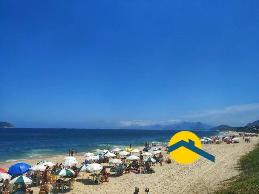 Foto 8 de Terreno / Lote à venda, 330m2 em Camboinhas, Niteroi - RJ