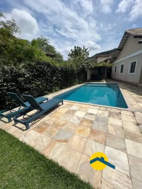 Foto 2 de Casa com 4 quartos à venda, 150m2 em Itaipu, Niteroi - RJ
