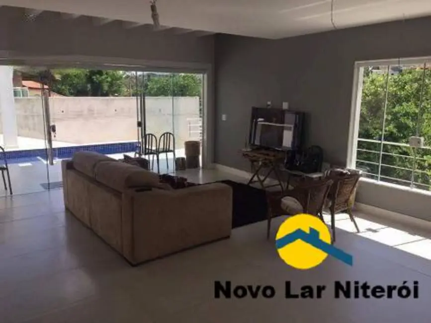 Foto 1 de Casa com 4 quartos à venda, 400m2 em Sapê, Niteroi - RJ