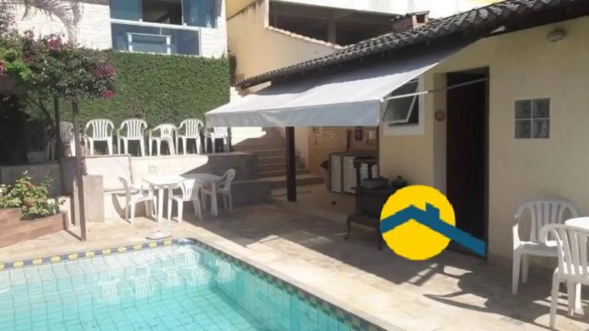Foto 2 de Casa com 3 quartos à venda, 240m2 em Itaipu, Niteroi - RJ