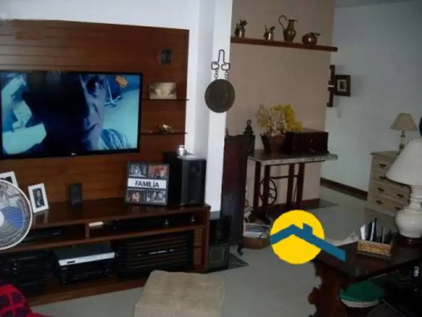 Foto 5 de Casa com 3 quartos à venda, 240m2 em Itaipu, Niteroi - RJ