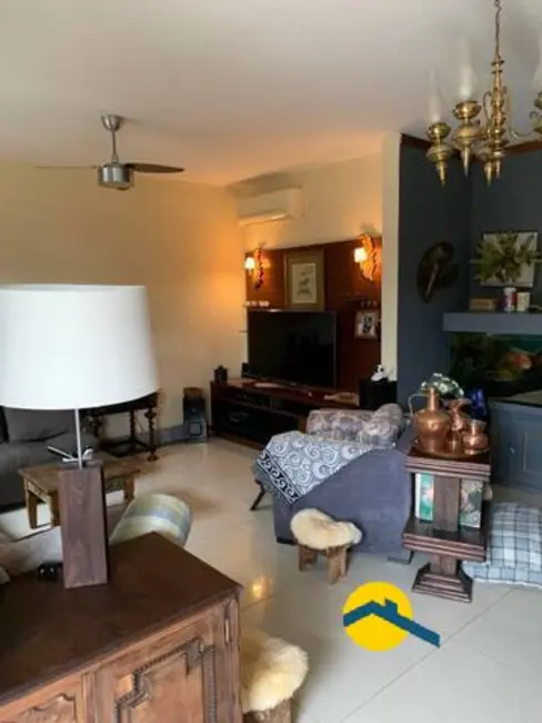 Foto 8 de Casa com 3 quartos à venda, 240m2 em Itaipu, Niteroi - RJ