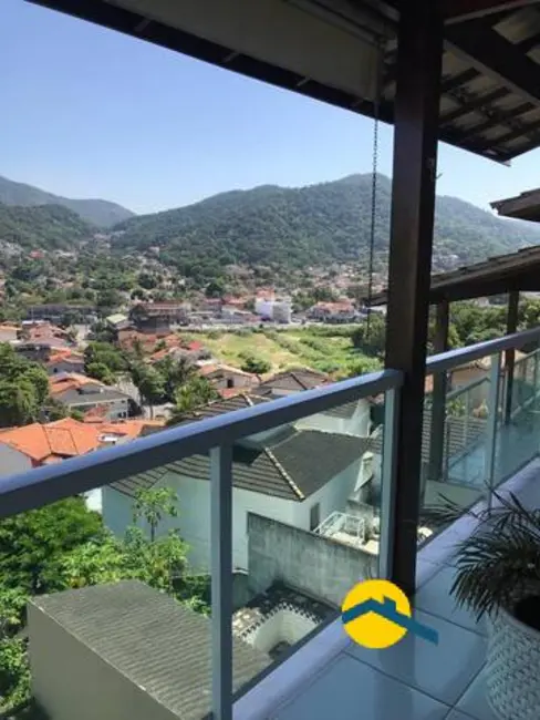 Foto 3 de Casa com 3 quartos à venda, 240m2 em Itaipu, Niteroi - RJ