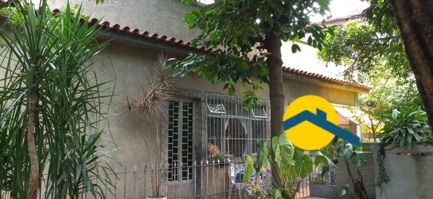 Foto 7 de Casa com 3 quartos à venda, 450m2 em Barreto,  - RJ