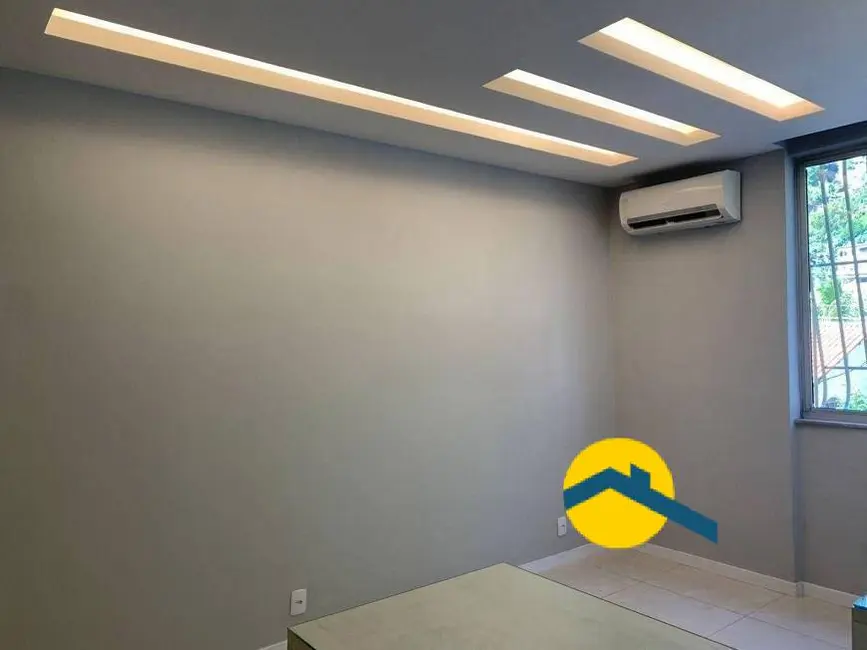 Foto 2 de Apartamento com 2 quartos à venda, 75m2 em Santa Rosa, Niteroi - RJ