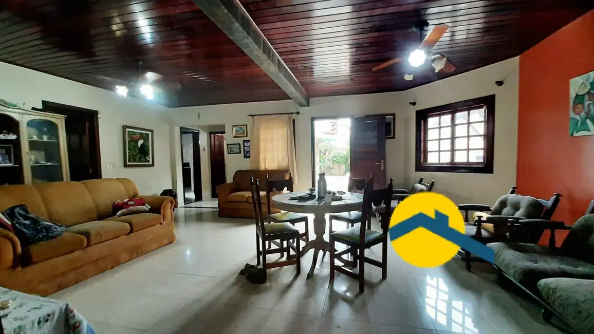 Foto 5 de Casa com 5 quartos à venda, 437m2 em Camboinhas, Niteroi - RJ