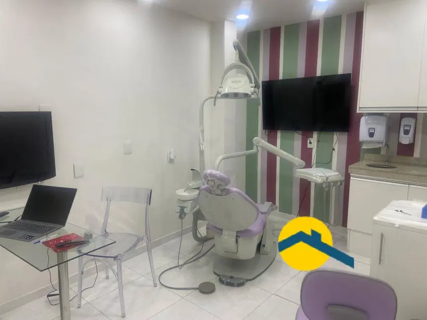 Sala Comercial à venda, 140m2 em Centro, Niteroi - RJ - imagem 6 Foto 6 de Sala Comercial à venda, 140m2 em Centro, Niteroi - RJ