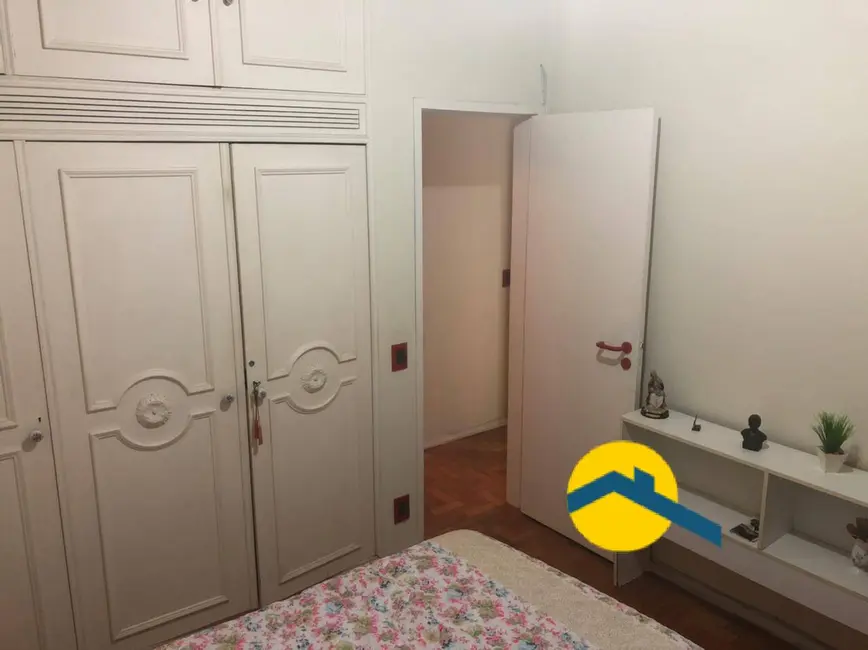 Apartamento com 3 quartos à venda, 110m2 em Icaraí, Niteroi - RJ - imagem 5 Foto 5 de Apartamento com 3 quartos à venda, 110m2 em Icaraí, Niteroi - RJ