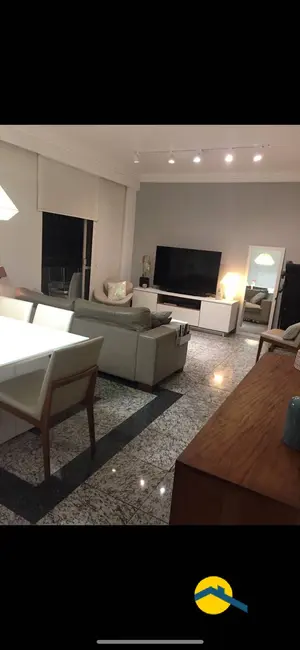 Foto 1 de Apartamento com 3 quartos à venda, 130m2 em Icaraí, Niteroi - RJ