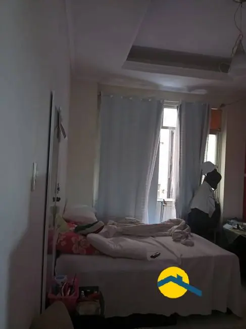 Kitnet com 1 quarto à venda, 20m2 em Centro, Niteroi - RJ - imagem 2 Foto 2 de Kitnet com 1 quarto à venda, 20m2 em Centro, Niteroi - RJ