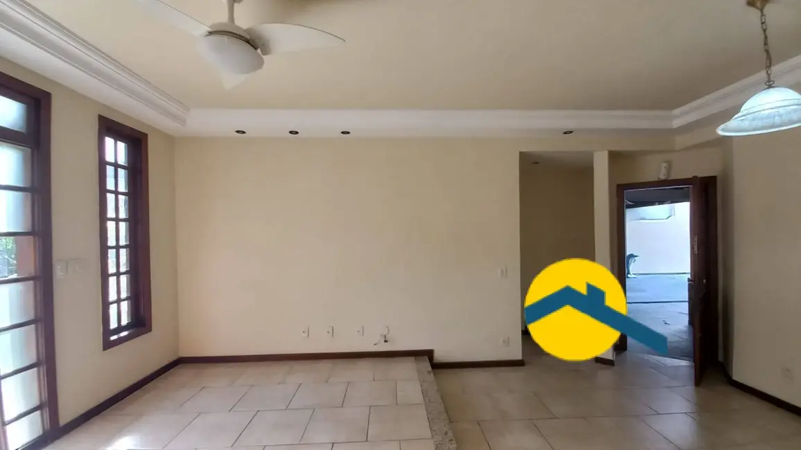 Foto 5 de Casa com 3 quartos à venda, 170m2 em Itaipu, Niteroi - RJ