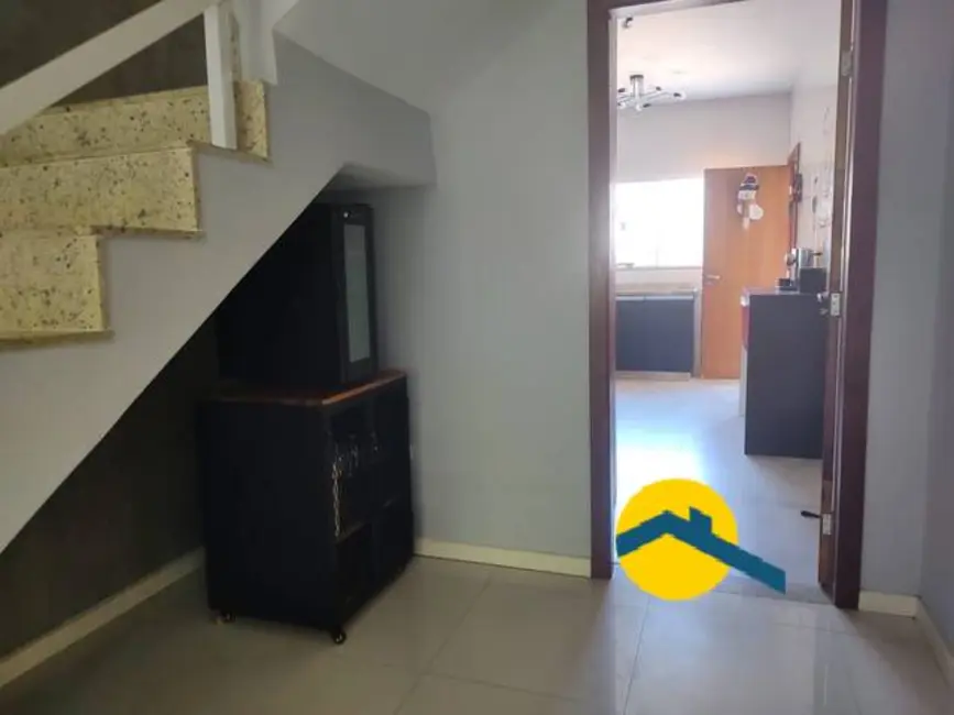 Foto 4 de Casa com 3 quartos à venda, 200m2 em Maravista, Niteroi - RJ