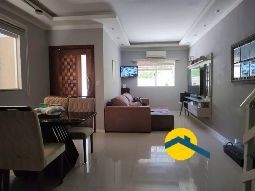 Foto 1 de Casa com 3 quartos à venda, 200m2 em Maravista, Niteroi - RJ
