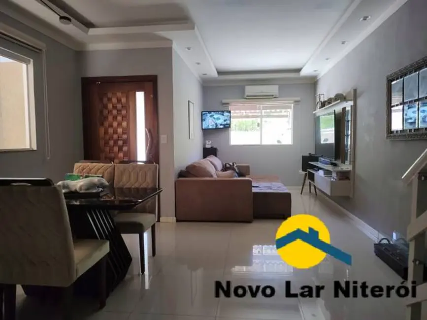 Foto 1 de Casa com 3 quartos à venda, 200m2 em Maravista, Niteroi - RJ