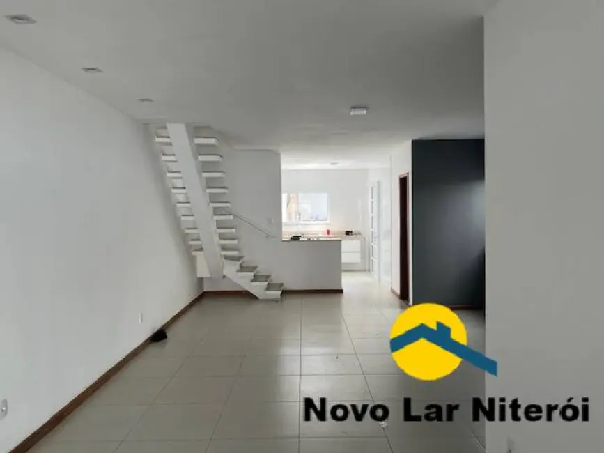 Foto 2 de Casa com 3 quartos à venda, 164m2 em Itaipu, Niteroi - RJ