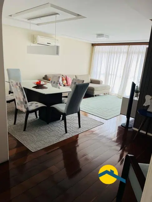 Apartamento com 4 quartos à venda, 160m2 em Icaraí, Niteroi - RJ - imagem 3 Foto 3 de Apartamento com 4 quartos à venda, 160m2 em Icaraí, Niteroi - RJ