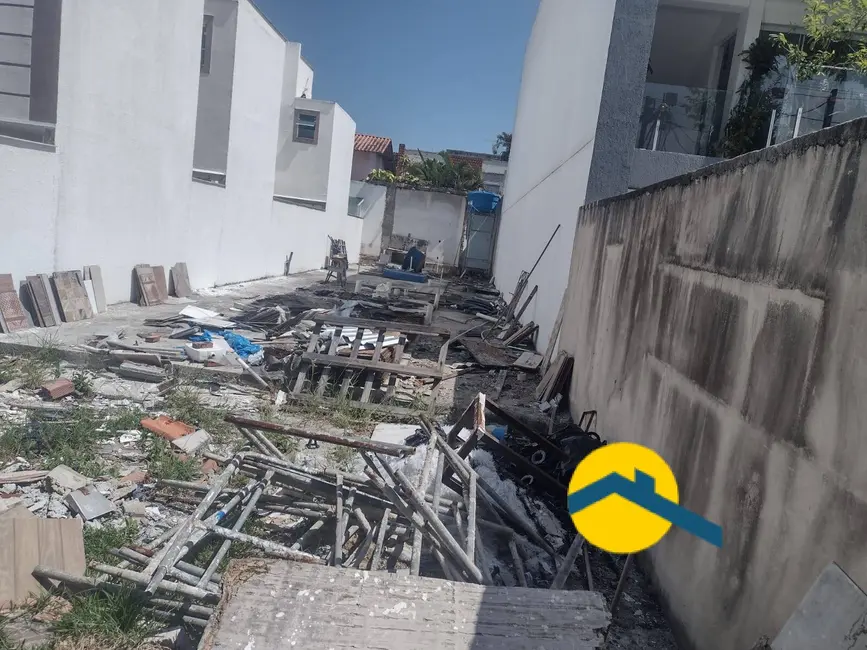 Terreno / Lote à venda, 180m2 em São Francisco, Niteroi - RJ - imagem 3 Foto 3 de Terreno / Lote à venda, 180m2 em São Francisco, Niteroi - RJ