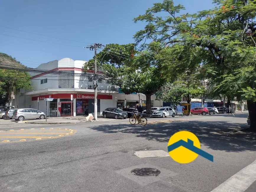 Terreno / Lote à venda, 180m2 em São Francisco, Niteroi - RJ - imagem 7 Foto 7 de Terreno / Lote à venda, 180m2 em São Francisco, Niteroi - RJ