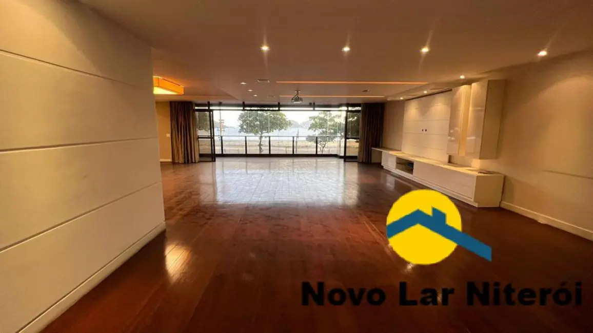 Foto 1 de Apartamento com 4 quartos à venda, 360m2 em Icaraí, Niteroi - RJ