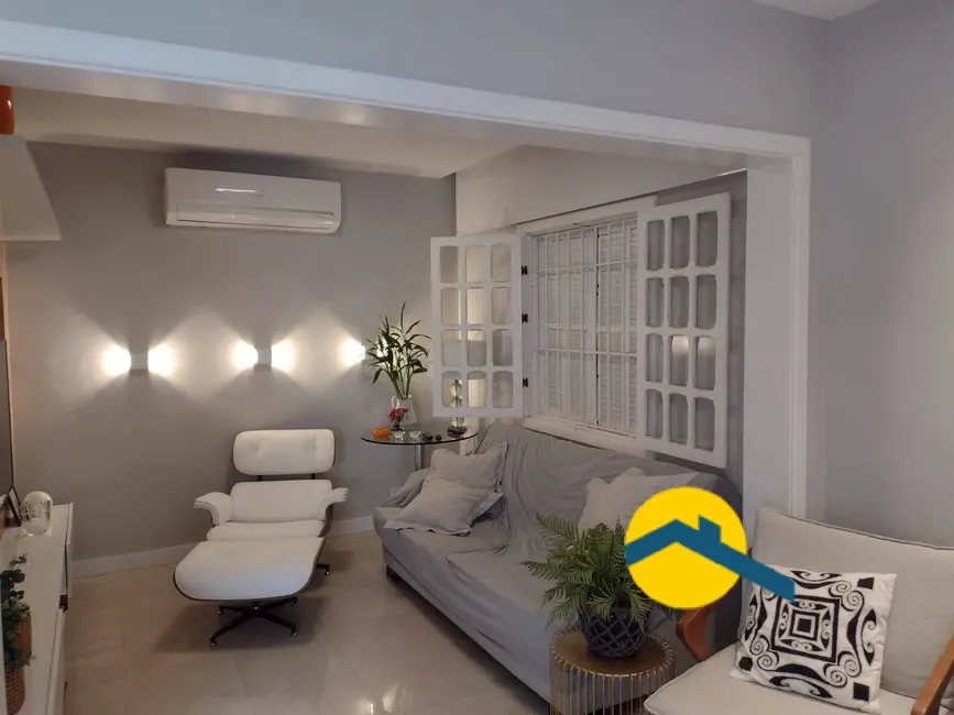 Foto 3 de Casa com 4 quartos à venda, 360m2 em São Francisco, Niteroi - RJ