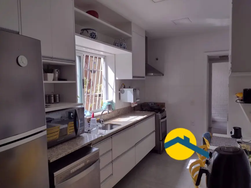 Foto 8 de Casa com 4 quartos à venda, 360m2 em São Francisco, Niteroi - RJ