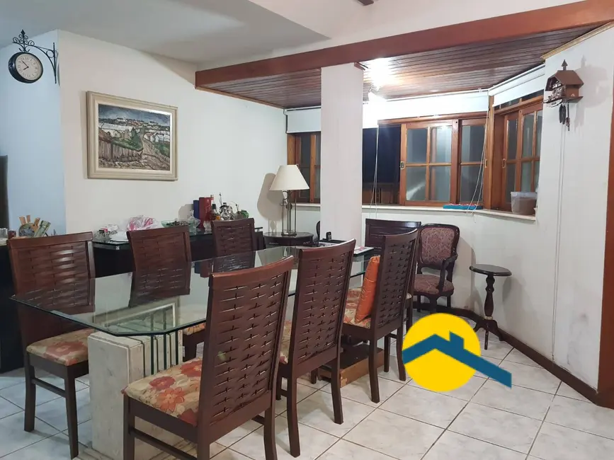 Foto 4 de Casa de Condomínio com 7 quartos à venda, 410m2 em Camboinhas, Niteroi - RJ