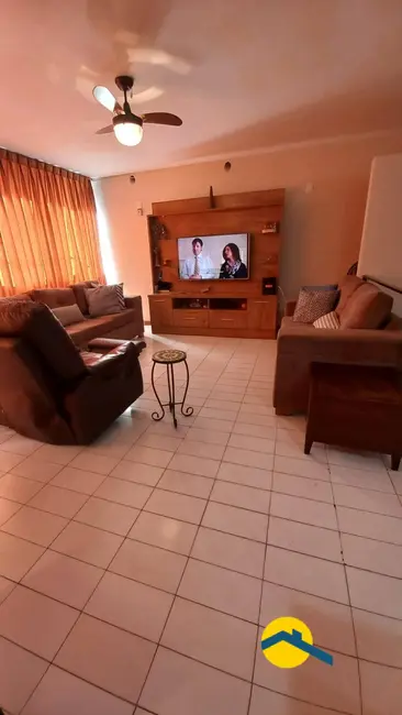 Casa com 4 quartos à venda, 240m2 em Centro, Niteroi - RJ - imagem 7 Foto 7 de Casa com 4 quartos à venda, 240m2 em Centro, Niteroi - RJ