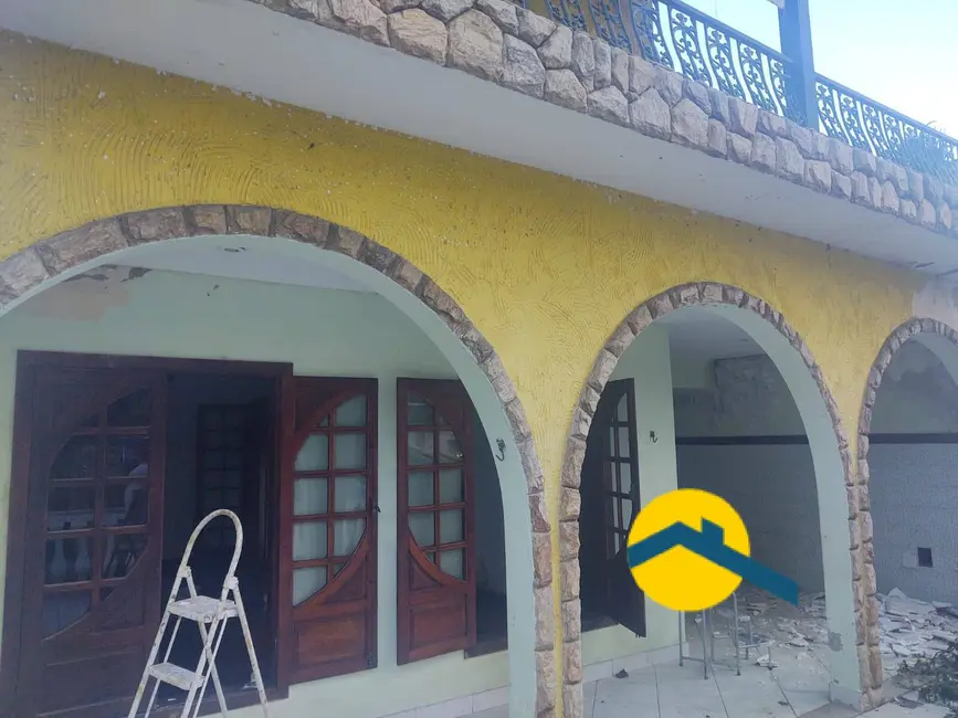 Foto 1 de Casa com 3 quartos à venda, 250m2 em Centro, Sao Goncalo - RJ
