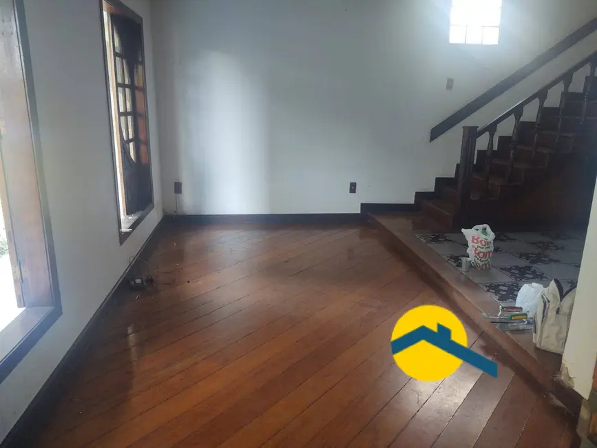 Foto 4 de Casa com 3 quartos à venda, 250m2 em Centro, Sao Goncalo - RJ