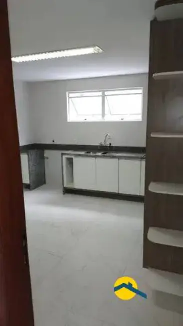 Foto 5 de Casa com 4 quartos à venda, 198m2 em Serra Grande, Niteroi - RJ
