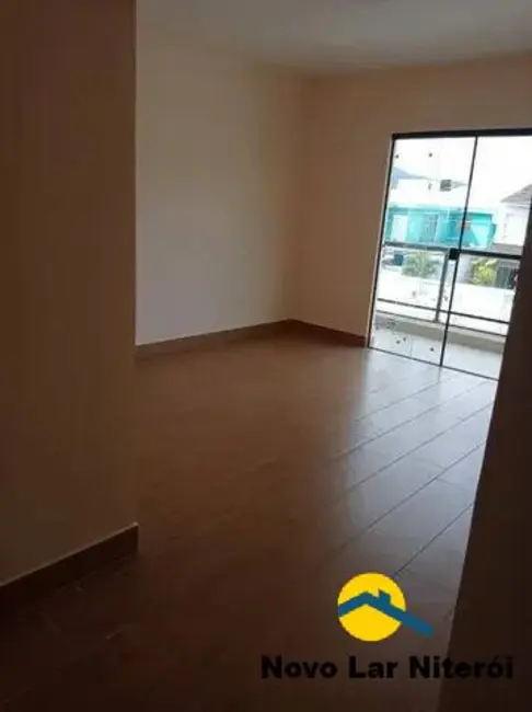 Foto 2 de Casa com 4 quartos à venda, 210m2 em Itaipu, Niteroi - RJ