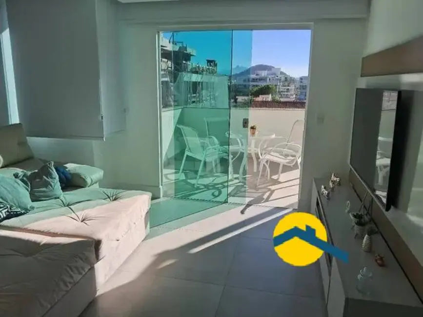Foto 2 de Cobertura com 2 quartos à venda, 140m2 em Piratininga, Niteroi - RJ