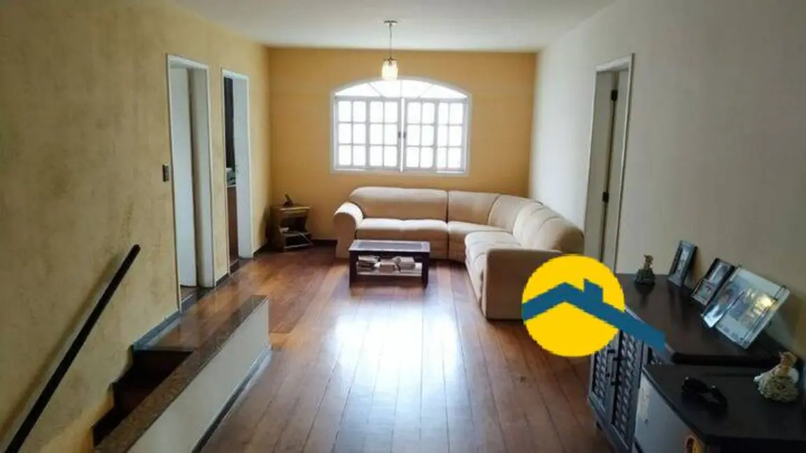 Foto 9 de Casa com 5 quartos à venda, 320m2 em Maria Paula, Niteroi - RJ