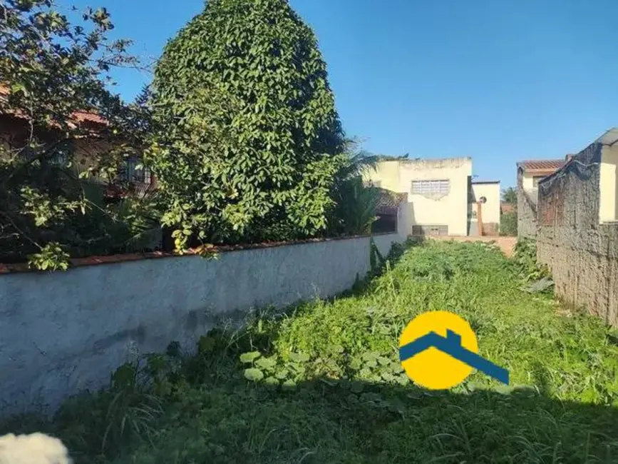 Foto 2 de Terreno / Lote à venda, 195m2 em Itaipu, Niteroi - RJ