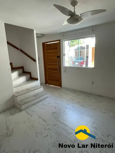 Foto 1 de Casa com 3 quartos à venda, 110m2 em Itaipu, Niteroi - RJ