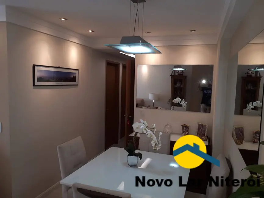 Foto 2 de Apartamento com 2 quartos à venda, 75m2 em Badu, Niteroi - RJ