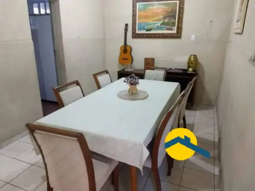 Foto 2 de Casa com 4 quartos à venda, 300m2 em Santa Rosa, Niteroi - RJ