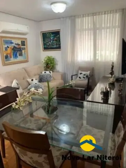 Foto 2 de Apartamento com 2 quartos à venda, 74m2 em Icaraí, Niteroi - RJ