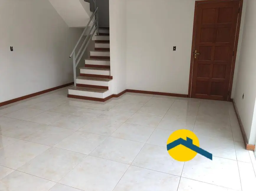 Foto 3 de Casa com 3 quartos à venda, 150m2 em Serra Grande, Niteroi - RJ